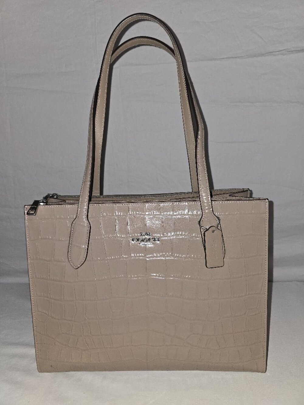 Coach CL654 Nina Tote Bag In Taupe Crocodile-Embossed Leather Magnetic Closure